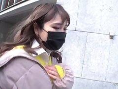 326INS-006 Lin Yan's Steamy Metro Encounter Leads to Scorching Office Hookup