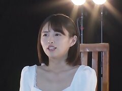 A7ktsw71 Sizzling Delivery-Hot Girl Brings Sexy Package Right On Time!