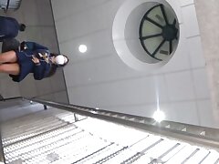 1kawa1 Sizzling Japanese Temptress Delivers Explosive Bathroom BJ Show