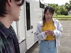 HODV-21811 Curious Babe Finds Bliss in Pant Sniffing for Ultimate Pleasure