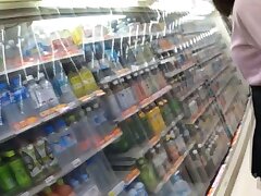 miso727combi.fc Seductive Nerdy Teen Delivers Unforgettable Indoor Blowjob