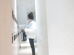 abv-147 Airi Natsume-JAV Star Expertly Takes Cocks, Swallows Loads