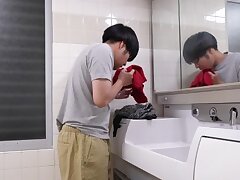 VEC-554 Naughty Encounter-Innocent Asian Girl's Surprise Train Adventure