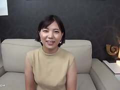 FC2-PPV-3104266 Sultry Japanese Waitress-Tempting Temptations & Seductive Skills