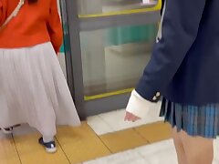 minisuka104 E-BODY Model's Explicit Showcasing-Unleash Her Sensual Assets Live!